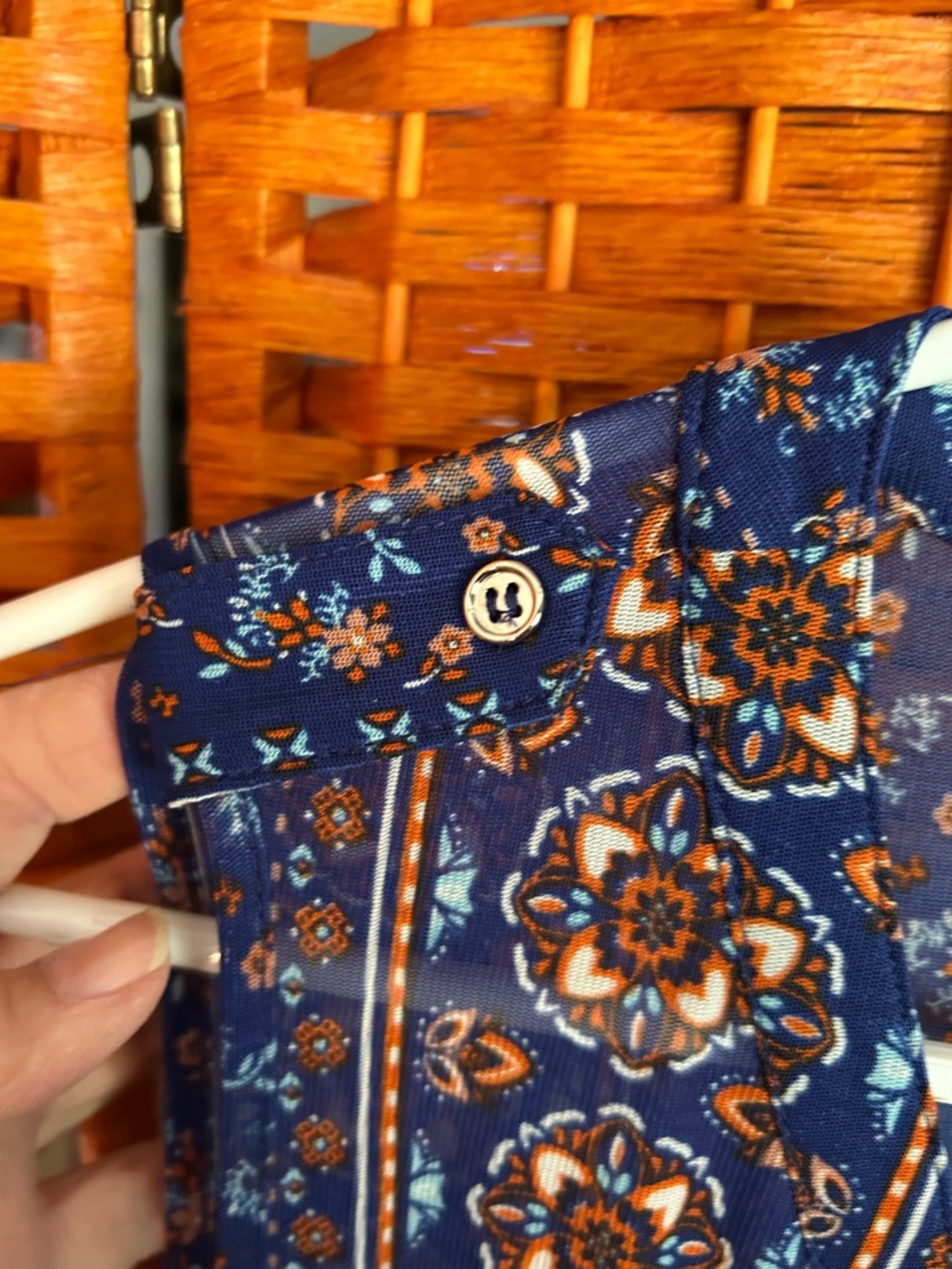 Ember button ✂️ - Picture 5 of 9